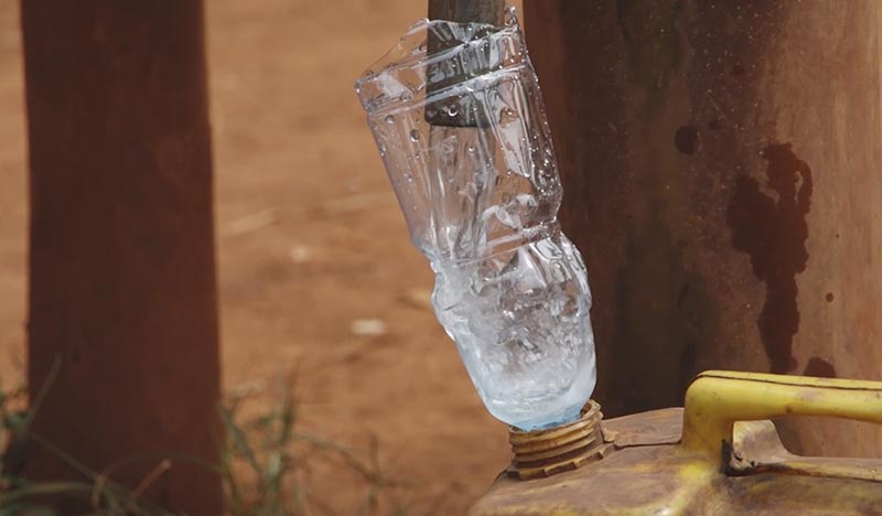 Building water wells in Uganda - Afica