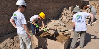 Volunteers building in Tajikistan