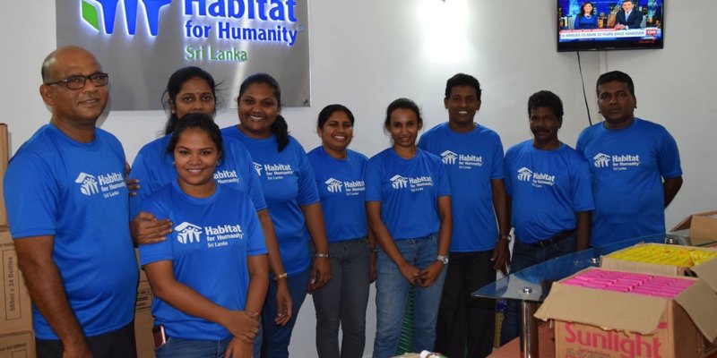 Volunteers in Sri Lanka