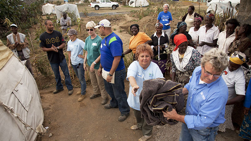 volunteers build homes for vulnerable children in Kenya