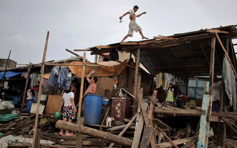 slums in Manila created due to urbanisation