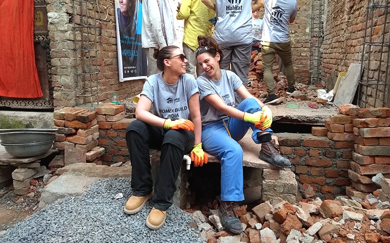 Women build houses in India