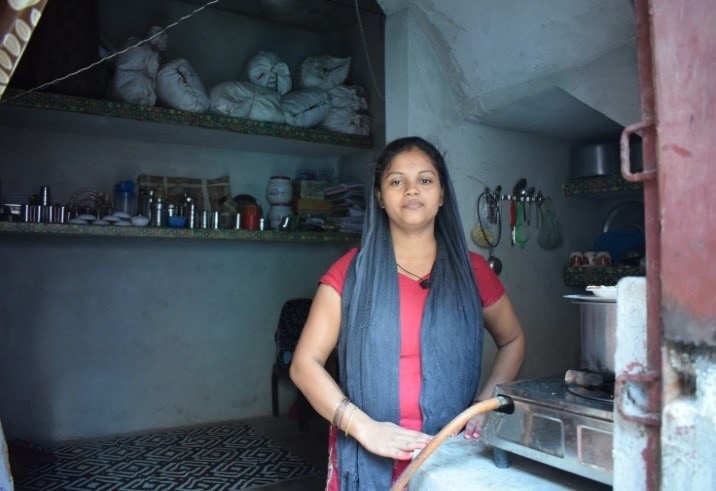 ;alita in her new kitchen in Bawana India