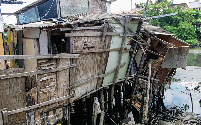 how urban crises will affect slums in brazil