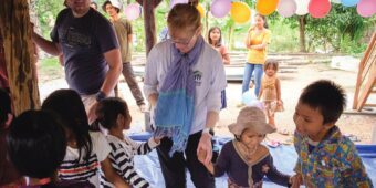 volunteer in cambodia