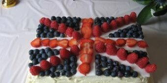 union jack cake for the queen's jubilee